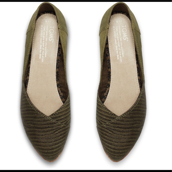 toms tarmac olive suede